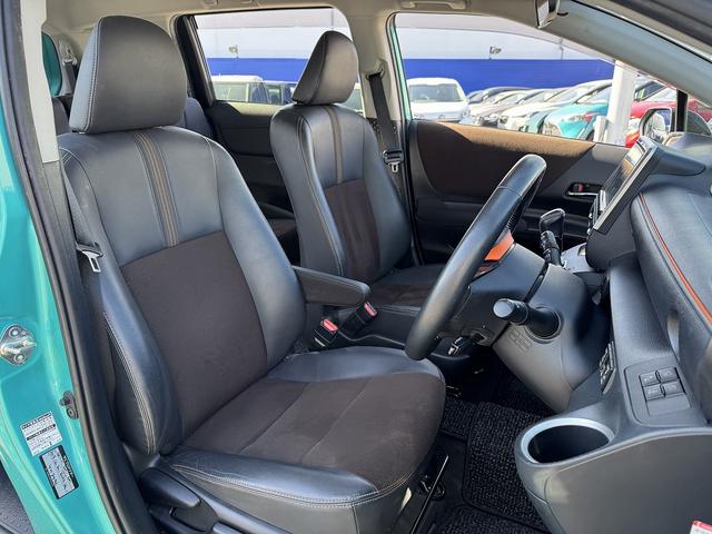 シエンタ ハイブリッドＧ　クエロ　１オーナー・後期・セーフティセンス・９型フルセグナビ・全周囲カメラ・両側パワースライド・シート＆ステアヒーター・ハーフレザー・Ｃソナー・クルーズコントロール・ＡＵＴＯハイビーム・革ステア・フロアマット（4枚目）