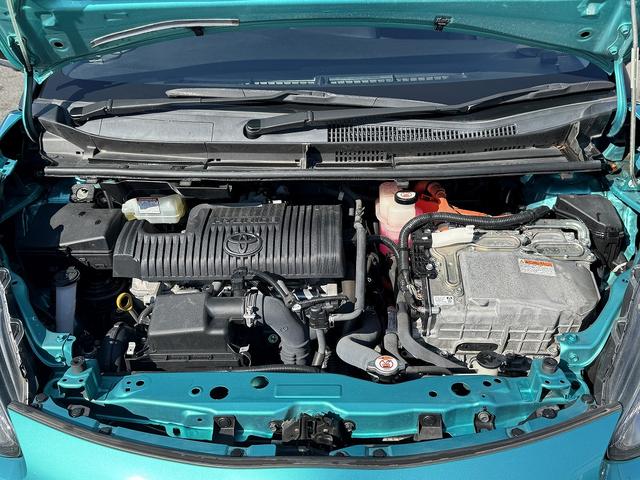 シエンタ ハイブリッドＧ　クエロ　１オーナー・後期・セーフティセンス・９型フルセグナビ・全周囲カメラ・両側パワースライド・シート＆ステアヒーター・ハーフレザー・Ｃソナー・クルーズコントロール・ＡＵＴＯハイビーム・革ステア・フロアマット（19枚目）