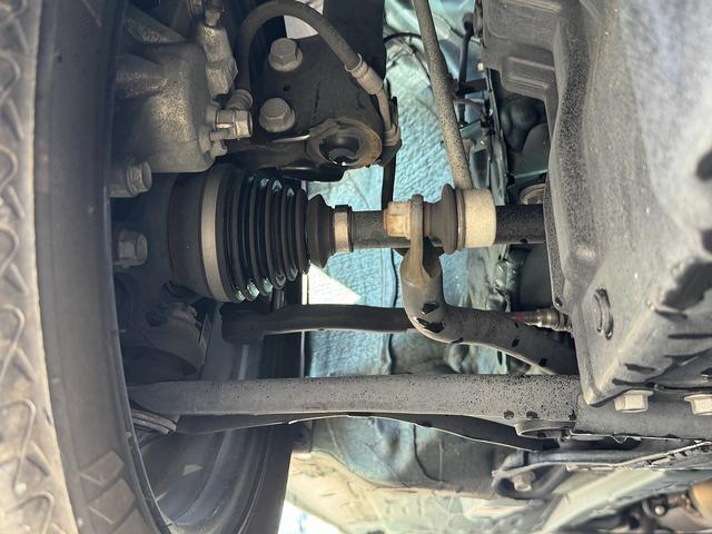 シエンタ ハイブリッドＧ　クエロ　１オーナー・後期・セーフティセンス・９型フルセグナビ・全周囲カメラ・両側パワースライド・シート＆ステアヒーター・ハーフレザー・Ｃソナー・クルーズコントロール・ＡＵＴＯハイビーム・革ステア・フロアマット（57枚目）