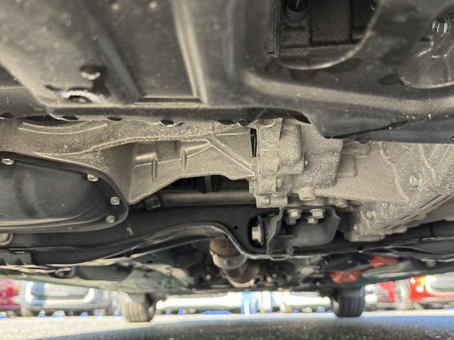 シエンタ ハイブリッドＧ　クエロ　１オーナー・後期・セーフティセンス・９型フルセグナビ・全周囲カメラ・両側パワースライド・シート＆ステアヒーター・ハーフレザー・Ｃソナー・クルーズコントロール・ＡＵＴＯハイビーム・革ステア・フロアマット（59枚目）