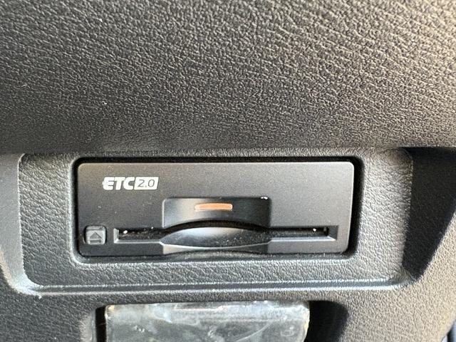 オーラ Ｇ　レザーエディション　Ｐパイロット・１オーナー・全周囲カメラ・フルセグナビ・ＢＴオーディオ・ＢＯＳＥ・黒革・ＢＳＭ・ＡＣＣ・ＬＫＡ・ＡＨＢ・Ｃソナー・ＬＥＤライト・ＥＴＣ・ドアバイザー・プライバシーガラス・デジタルミラー（23枚目）