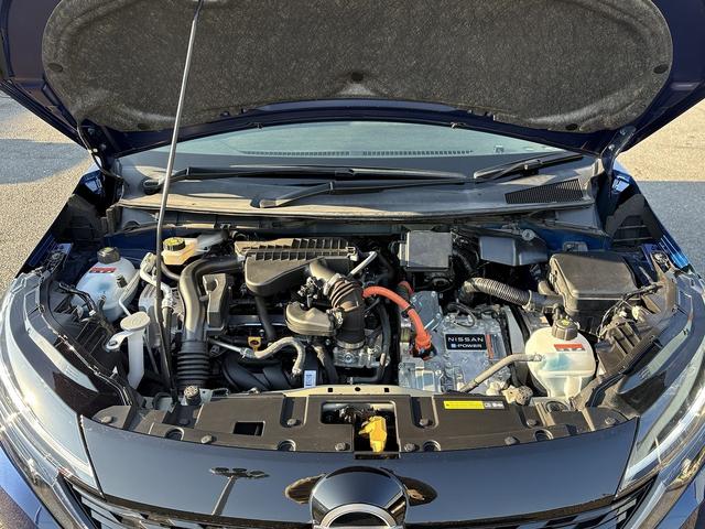 オーラ Ｇ　レザーエディション　Ｐパイロット・１オーナー・全周囲カメラ・フルセグナビ・ＢＴオーディオ・ＢＯＳＥ・黒革・ＢＳＭ・ＡＣＣ・ＬＫＡ・ＡＨＢ・Ｃソナー・ＬＥＤライト・ＥＴＣ・ドアバイザー・プライバシーガラス・デジタルミラー（41枚目）