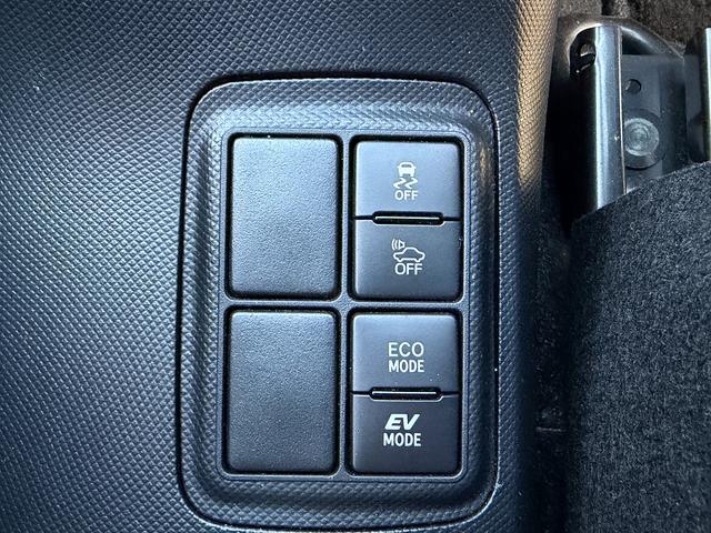 アクア Ｓスタイルブラック　１オーナー・後期・セーフティセンス・純正７型ナビＴＶ・バックカメラ・ＥＴＣ・ＢＴオーディオ・Ｃソナー・ＡＵＴＯハイビーム・スマートキー・ドアバイザー・フロアマット・プライバシーガラス（11枚目）