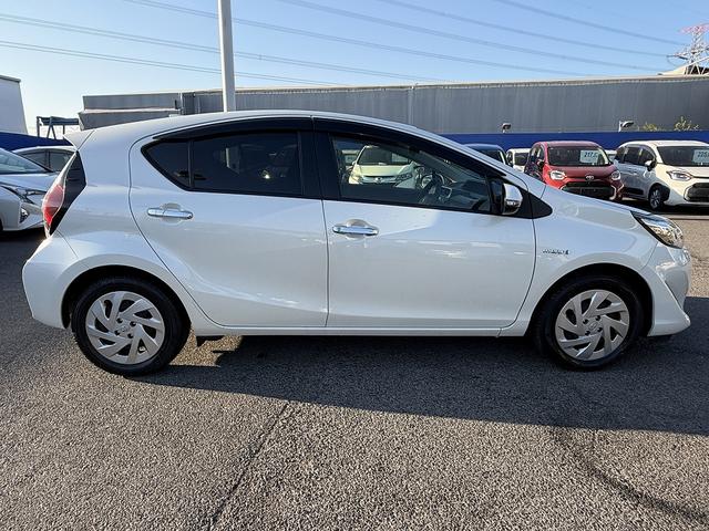 アクア Ｓスタイルブラック　１オーナー・後期・セーフティセンス・純正７型ナビＴＶ・バックカメラ・ＥＴＣ・ＢＴオーディオ・Ｃソナー・ＡＵＴＯハイビーム・スマートキー・ドアバイザー・フロアマット・プライバシーガラス（51枚目）