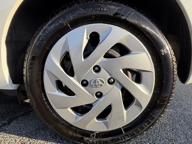 アクア Ｓスタイルブラック　１オーナー・後期・セーフティセンス・純正７型ナビＴＶ・バックカメラ・ＥＴＣ・ＢＴオーディオ・Ｃソナー・ＡＵＴＯハイビーム・スマートキー・ドアバイザー・フロアマット・プライバシーガラス（57枚目）