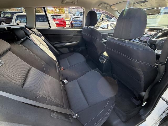 レヴォーグ １．６ＧＴアイサイト　スマートエディション　１オーナー・ＳＴＩエアロ・フルセグナビ・Ｓ＆Ｂカメラ・ＢＴオーディオ・ＬＥＤライト・ＢＳＭ・ＡＣＣ・ＬＫＡ・Ｃソナー・Ｐシート・ＥＴＣ・ドアバイザー・パドルシフト・本革ステア・ＵＳＢ（7枚目）