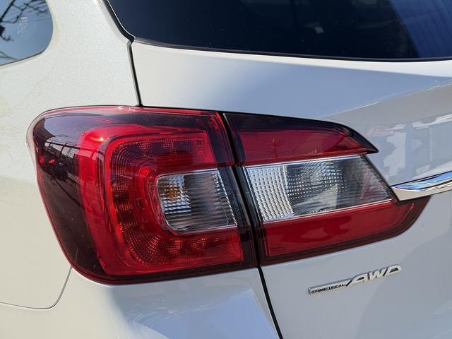 レヴォーグ １．６ＧＴアイサイト　スマートエディション　１オーナー・ＳＴＩエアロ・フルセグナビ・Ｓ＆Ｂカメラ・ＢＴオーディオ・ＬＥＤライト・ＢＳＭ・ＡＣＣ・ＬＫＡ・Ｃソナー・Ｐシート・ＥＴＣ・ドアバイザー・パドルシフト・本革ステア・ＵＳＢ（39枚目）