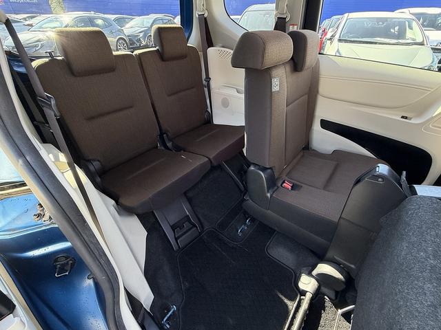 シエンタ ハイブリッドＧ　セーフティセンス・両側パワースライド・純正７型ナビＴＶ・バックカメラ・ＥＴＣ・ＢＴオーディオ・ＬＥＤヘッドライト・ＡＵＴＯハイビーム・シートヒーター・純正１６ＡＷ・革ステア・ドアバイザー（6枚目）