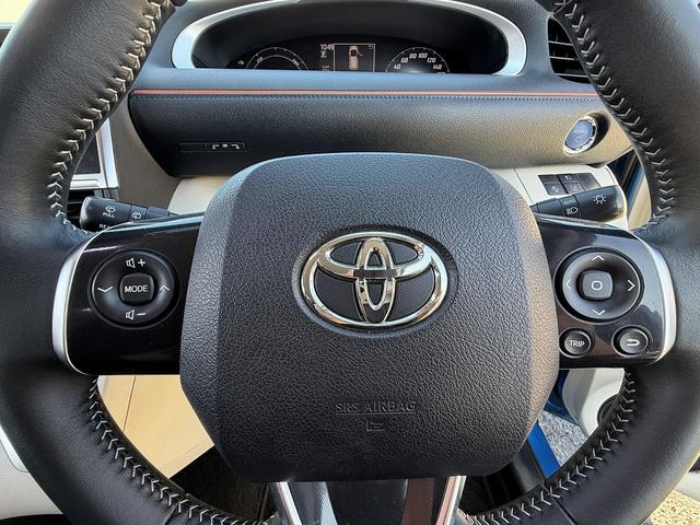 シエンタ ハイブリッドＧ　セーフティセンス・両側パワースライド・純正７型ナビＴＶ・バックカメラ・ＥＴＣ・ＢＴオーディオ・ＬＥＤヘッドライト・ＡＵＴＯハイビーム・シートヒーター・純正１６ＡＷ・革ステア・ドアバイザー（12枚目）