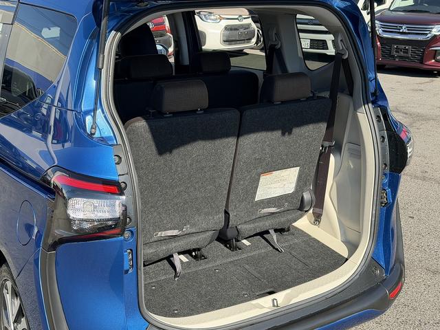 シエンタ ハイブリッドＧ　セーフティセンス・両側パワースライド・純正７型ナビＴＶ・バックカメラ・ＥＴＣ・ＢＴオーディオ・ＬＥＤヘッドライト・ＡＵＴＯハイビーム・シートヒーター・純正１６ＡＷ・革ステア・ドアバイザー（33枚目）