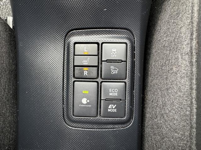 後期・フルセグナビ・Ｂカメラ・ＢＴオーディオ・合皮シート・シートヒーター・ＬＥＤライト・ＥＴＣ２．０・Ｃソナー・ＰＣＳ・ＬＫＡ・ＡＨＢ・ドアバイザー・プライバシーガラス・スマキー・本革ステア