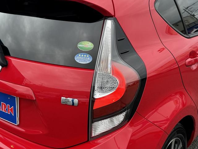 後期・フルセグナビ・Ｂカメラ・ＢＴオーディオ・合皮シート・シートヒーター・ＬＥＤライト・ＥＴＣ２．０・Ｃソナー・ＰＣＳ・ＬＫＡ・ＡＨＢ・ドアバイザー・プライバシーガラス・スマキー・本革ステア