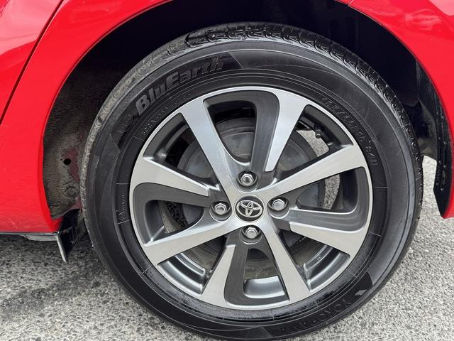 後期・フルセグナビ・Ｂカメラ・ＢＴオーディオ・合皮シート・シートヒーター・ＬＥＤライト・ＥＴＣ２．０・Ｃソナー・ＰＣＳ・ＬＫＡ・ＡＨＢ・ドアバイザー・プライバシーガラス・スマキー・本革ステア