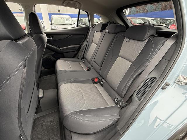 ＸＶ ２．０ｅ－Ｌ　アイサイト　スマートエディション　１オーナー・Ｆ・Ｓ・Ｒカメラ・ＢＴオーディオ・ＬＥＤライト・ＡＣＣ・ＬＫＡ・ＢＳＭ・Ｃソナー・Ｐシート・シートヒーター・パドルシフト・ＥＴＣ・ＵＳＢ・本革ステア・ミラーウィンカー・プライバシーガラス（10枚目）