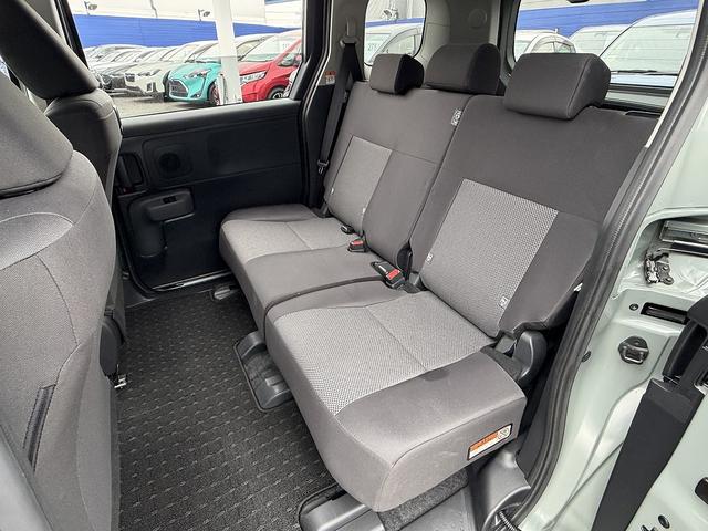 シエンタ ハイブリッドＧ　両Ｐスライド・全周囲カメラ・フルセグナビ・ＢＴオーディオ・ＬＥＤライト・Ｃソナー・ＡＣＣ・ＬＫＡ・ＡＨＢ・ＢＳＭ・ドアバイザー・プライバシーガラス・ミラーウィンカー・ＥＴＣ・オートライト（11枚目）