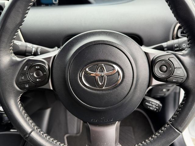 プリウスＰＨＶ Ｓ　ＧＲスポーツ　１オーナー・９ｉｎフルセナビ・Ｂカメラ・ＢＴオーディオ・ＬＥＤライト・ＡＣＣ・ＬＫＡ・ＡＨＢ・ハーフレザー・シートヒーター・ＥＴＣ・ドアバイザー・プライバシーガラス・ＡＣ１００Ｖ・本革ステア（19枚目）