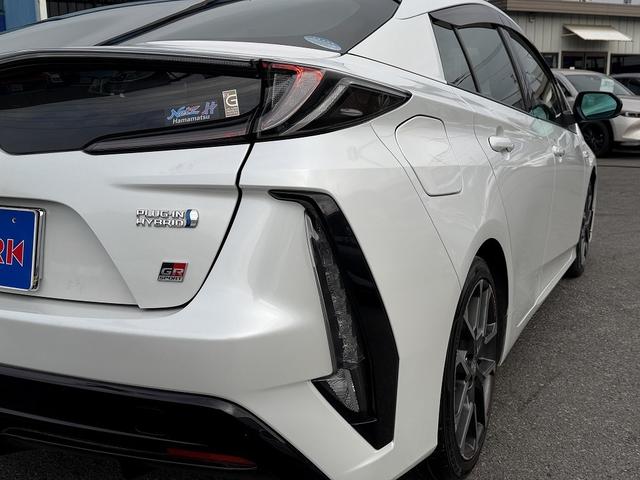 プリウスＰＨＶ Ｓ　ＧＲスポーツ　１オーナー・９ｉｎフルセナビ・Ｂカメラ・ＢＴオーディオ・ＬＥＤライト・ＡＣＣ・ＬＫＡ・ＡＨＢ・ハーフレザー・シートヒーター・ＥＴＣ・ドアバイザー・プライバシーガラス・ＡＣ１００Ｖ・本革ステア（41枚目）