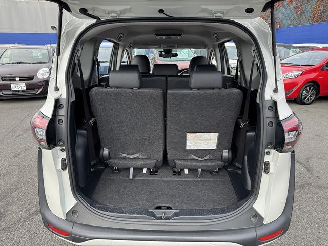 シエンタ G クエロ 両Pスライド・9inフルセグナビ・全周囲カメラ・Rモニター・BTオーディオ・LEDライト・Cソナー・PCS・LKA・AHB・ETC・本革ステア・プライバシーガラス・USB・ミラーウィンカー(10枚目)