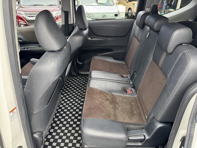 シエンタ G クエロ 両Pスライド・9inフルセグナビ・全周囲カメラ・Rモニター・BTオーディオ・LEDライト・Cソナー・PCS・LKA・AHB・ETC・本革ステア・プライバシーガラス・USB・ミラーウィンカー(14枚目)