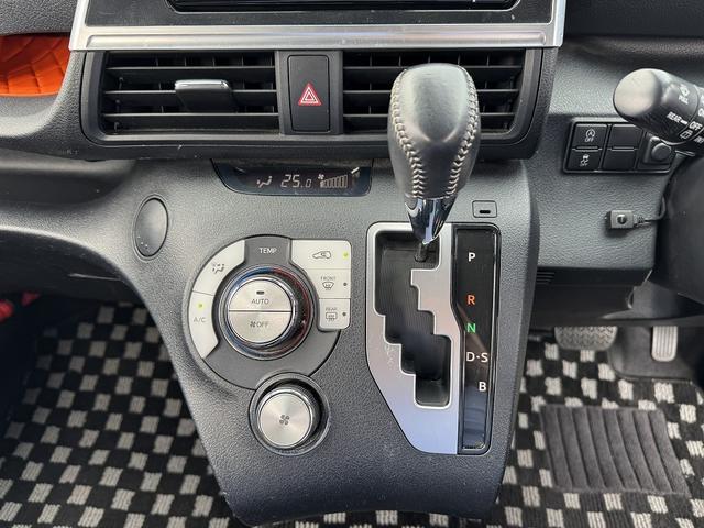 シエンタ G クエロ 両Pスライド・9inフルセグナビ・全周囲カメラ・Rモニター・BTオーディオ・LEDライト・Cソナー・PCS・LKA・AHB・ETC・本革ステア・プライバシーガラス・USB・ミラーウィンカー(18枚目)