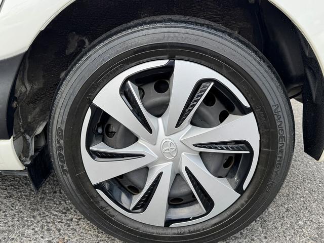 シエンタ G クエロ 両Pスライド・9inフルセグナビ・全周囲カメラ・Rモニター・BTオーディオ・LEDライト・Cソナー・PCS・LKA・AHB・ETC・本革ステア・プライバシーガラス・USB・ミラーウィンカー(42枚目)