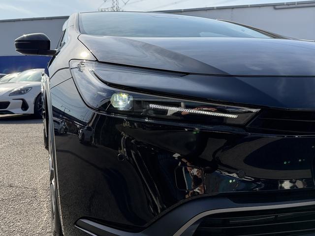 プリウス Ｇ　セーフティセンス・ディスプレイオーディオ・フルセグナビ・バックカメラ・ＥＴＣ２．０・Ｃａｒｐｌａｙ・ＢＴオーディオ・シートヒーター・ＡＣ１００Ｖ・Ｃソナー・ＢＳＭ・ＲＣＴＡ・リアフォグ・純正１７ＡＷ（42枚目）