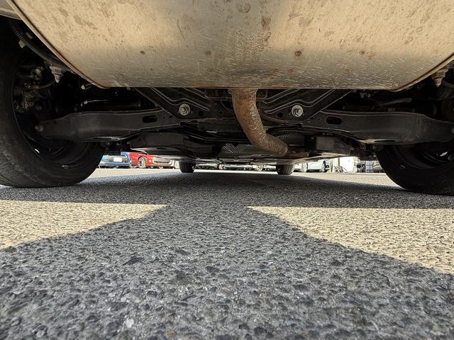 プリウス Ｇ　セーフティセンス・ディスプレイオーディオ・フルセグナビ・バックカメラ・ＥＴＣ２．０・Ｃａｒｐｌａｙ・ＢＴオーディオ・シートヒーター・ＡＣ１００Ｖ・Ｃソナー・ＢＳＭ・ＲＣＴＡ・リアフォグ・純正１７ＡＷ（66枚目）