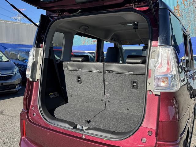 デリカＤ：２ カスタムハイブリッドＭＶ　全方位カメラパッケージ　後期・ｅ－Ａｓｓｉｓｔ・両側パワースライド・フルセグナビ・全周囲カメラ・ＥＴＣ・ＵＳＢ・シートヒーター・ＬＥＤヘッドライト・ＡＵＴＯハイビーム・リアＣソナー・ステアシフト・革ステア・スマートキー（7枚目）