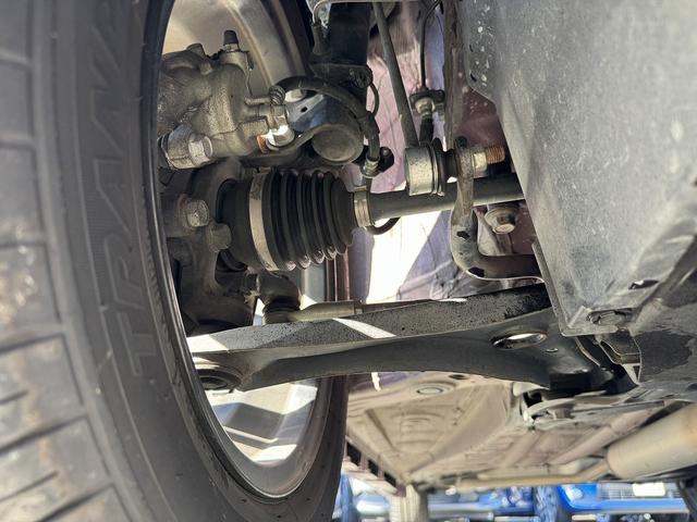 デリカＤ：２ カスタムハイブリッドＭＶ　全方位カメラパッケージ　後期・ｅ－Ａｓｓｉｓｔ・両側パワースライド・フルセグナビ・全周囲カメラ・ＥＴＣ・ＵＳＢ・シートヒーター・ＬＥＤヘッドライト・ＡＵＴＯハイビーム・リアＣソナー・ステアシフト・革ステア・スマートキー（61枚目）