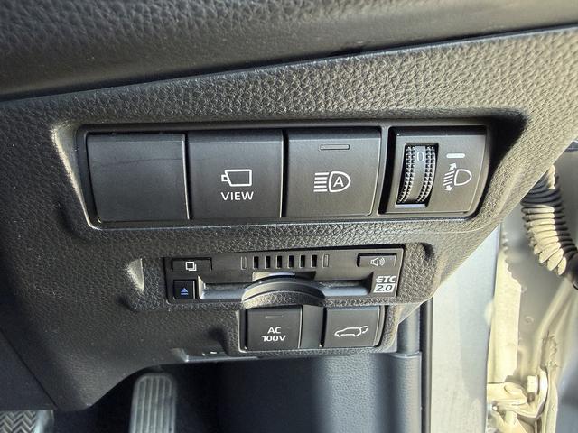 カローラクロス ハイブリッド　Ｚ　１オーナー・セーフティセンス・ディスプレイオーディオ・フルセグナビ・ＥＴＣ・全周囲カメラ・Ｃａｒｐｌａｙ・ＥＴＣ・ハーフレザー・パワーバックドア・ＣＤ・ＤＶＤ再生・Ｃソナー・ＲＣＴＡ・ＢＳＭ・１８ＡＷ（12枚目）