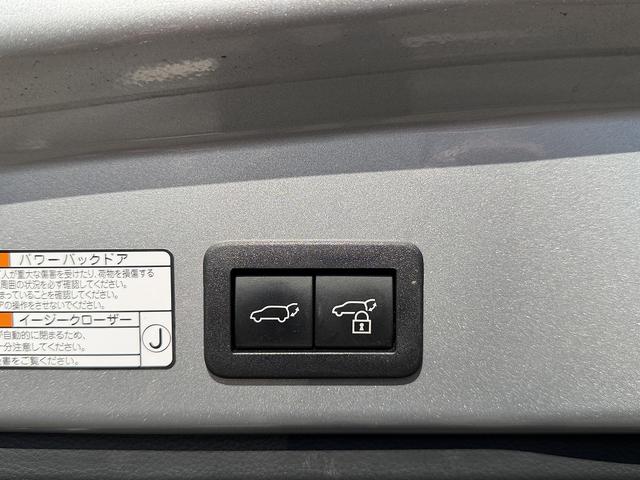 カローラクロス ハイブリッド　Ｚ　１オーナー・セーフティセンス・ディスプレイオーディオ・フルセグナビ・ＥＴＣ・全周囲カメラ・Ｃａｒｐｌａｙ・ＥＴＣ・ハーフレザー・パワーバックドア・ＣＤ・ＤＶＤ再生・Ｃソナー・ＲＣＴＡ・ＢＳＭ・１８ＡＷ（13枚目）