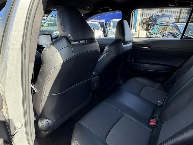 カローラクロス ハイブリッド　Ｚ　１オーナー・セーフティセンス・ディスプレイオーディオ・フルセグナビ・ＥＴＣ・全周囲カメラ・Ｃａｒｐｌａｙ・ＥＴＣ・ハーフレザー・パワーバックドア・ＣＤ・ＤＶＤ再生・Ｃソナー・ＲＣＴＡ・ＢＳＭ・１８ＡＷ（29枚目）