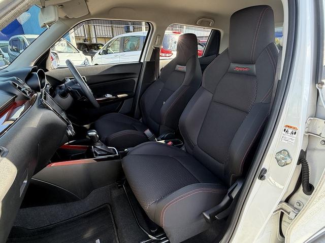 スイフトスポーツ ベースグレード　全周囲カメラ・フルセグナビ・ＢＴオーディオ・ＬＥＤライト・ＡＣＣ・ＬＫＡ・ＡＨｂ・シートヒーター・ＥＴＣ・パドルシフト・ドアバイザー・Ｐガラス・スマキー・ＵＳＢ・本革ステア・ミラーウィンカー（12枚目）