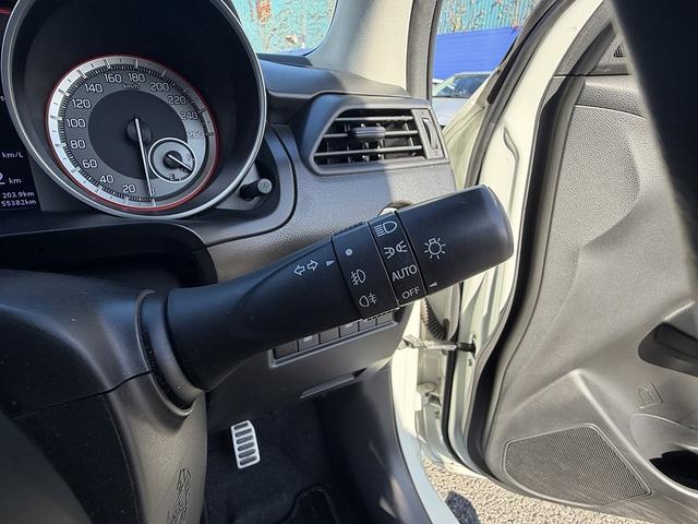 スイフトスポーツ ベースグレード　全周囲カメラ・フルセグナビ・ＢＴオーディオ・ＬＥＤライト・ＡＣＣ・ＬＫＡ・ＡＨｂ・シートヒーター・ＥＴＣ・パドルシフト・ドアバイザー・Ｐガラス・スマキー・ＵＳＢ・本革ステア・ミラーウィンカー（21枚目）