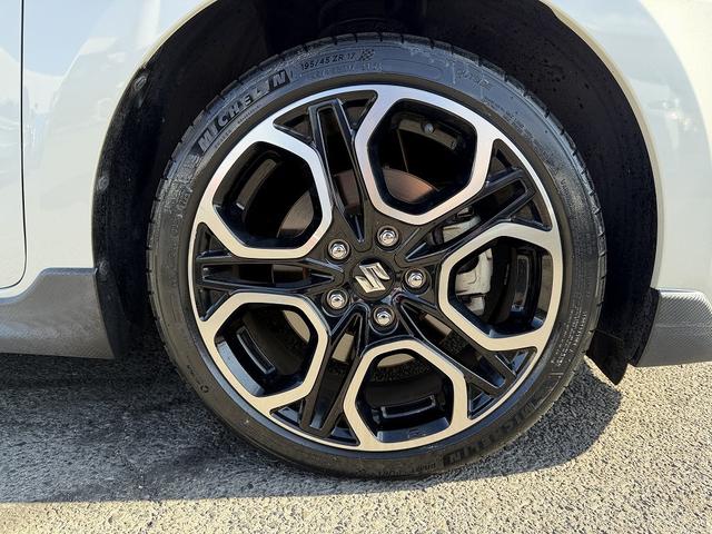 スイフトスポーツ ベースグレード　全周囲カメラ・フルセグナビ・ＢＴオーディオ・ＬＥＤライト・ＡＣＣ・ＬＫＡ・ＡＨｂ・シートヒーター・ＥＴＣ・パドルシフト・ドアバイザー・Ｐガラス・スマキー・ＵＳＢ・本革ステア・ミラーウィンカー（41枚目）