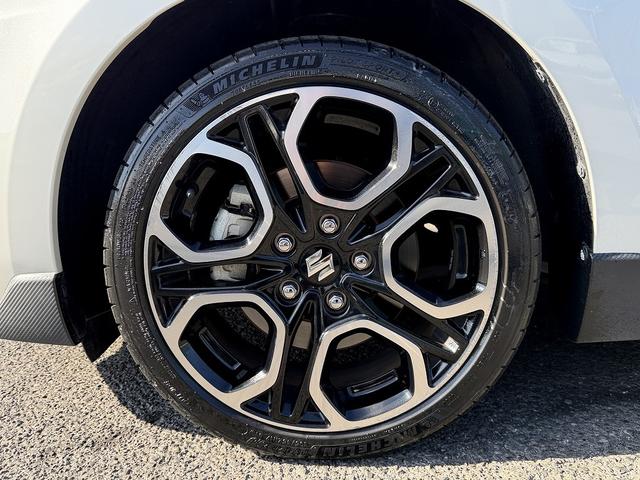 スイフトスポーツ ベースグレード　全周囲カメラ・フルセグナビ・ＢＴオーディオ・ＬＥＤライト・ＡＣＣ・ＬＫＡ・ＡＨｂ・シートヒーター・ＥＴＣ・パドルシフト・ドアバイザー・Ｐガラス・スマキー・ＵＳＢ・本革ステア・ミラーウィンカー（44枚目）