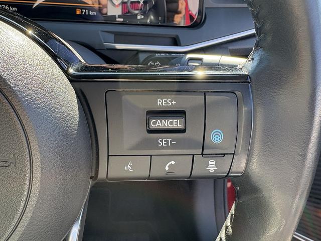 オーラ Ｇ　ＦＯＵＲ　レザーエディション　全周囲カメラ・フルセグナビ・ＢＴオーディオ・ＢＯＳＥ・ＡＣＣ・ＬＫＡ・ＢＳＭ・ＡＨＢ・Ｃソナー・黒革・シートヒーター・ＵＳＢ・ＥＴＣ・ドアバイザー・プライバシーガラス・デジタルミラー・記録簿（11枚目）