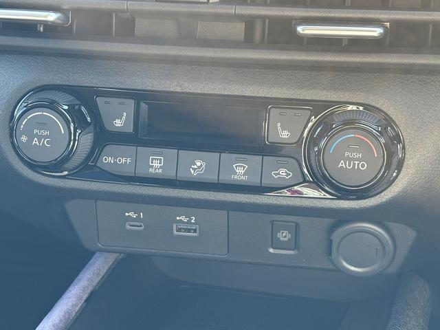 オーラ Ｇ　ＦＯＵＲ　レザーエディション　全周囲カメラ・フルセグナビ・ＢＴオーディオ・ＢＯＳＥ・ＡＣＣ・ＬＫＡ・ＢＳＭ・ＡＨＢ・Ｃソナー・黒革・シートヒーター・ＵＳＢ・ＥＴＣ・ドアバイザー・プライバシーガラス・デジタルミラー・記録簿（17枚目）