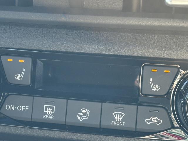 オーラ Ｇ　ＦＯＵＲ　レザーエディション　全周囲カメラ・フルセグナビ・ＢＴオーディオ・ＢＯＳＥ・ＡＣＣ・ＬＫＡ・ＢＳＭ・ＡＨＢ・Ｃソナー・黒革・シートヒーター・ＵＳＢ・ＥＴＣ・ドアバイザー・プライバシーガラス・デジタルミラー・記録簿（18枚目）