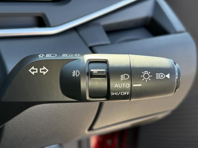 オーラ Ｇ　ＦＯＵＲ　レザーエディション　全周囲カメラ・フルセグナビ・ＢＴオーディオ・ＢＯＳＥ・ＡＣＣ・ＬＫＡ・ＢＳＭ・ＡＨＢ・Ｃソナー・黒革・シートヒーター・ＵＳＢ・ＥＴＣ・ドアバイザー・プライバシーガラス・デジタルミラー・記録簿（23枚目）