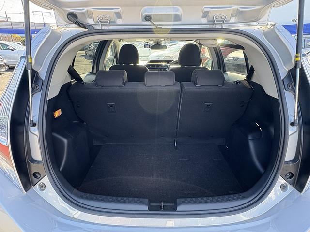 アクア Sスタイルブラック 1オーナー・後期・セーフティセンス・フルセグナビ・全周囲カメラ・ETC・BTオーディオ・シートヒーター・LEDヘッドライト・AUTOハイビーム・Cソナー・スマートキー・ドアバイザー(8枚目)