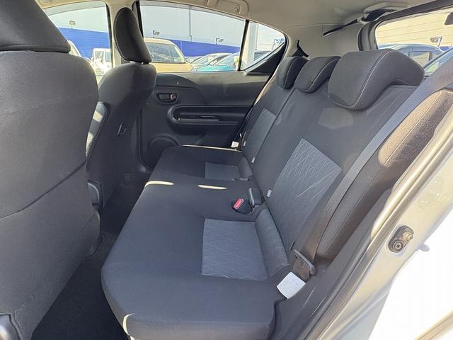 アクア Sスタイルブラック 1オーナー・後期・セーフティセンス・フルセグナビ・全周囲カメラ・ETC・BTオーディオ・シートヒーター・LEDヘッドライト・AUTOハイビーム・Cソナー・スマートキー・ドアバイザー(9枚目)