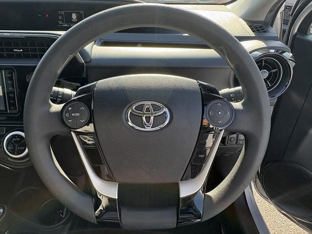 アクア Sスタイルブラック 1オーナー・後期・セーフティセンス・フルセグナビ・全周囲カメラ・ETC・BTオーディオ・シートヒーター・LEDヘッドライト・AUTOハイビーム・Cソナー・スマートキー・ドアバイザー(11枚目)