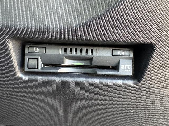 アクア Sスタイルブラック 1オーナー・後期・セーフティセンス・フルセグナビ・全周囲カメラ・ETC・BTオーディオ・シートヒーター・LEDヘッドライト・AUTOハイビーム・Cソナー・スマートキー・ドアバイザー(28枚目)