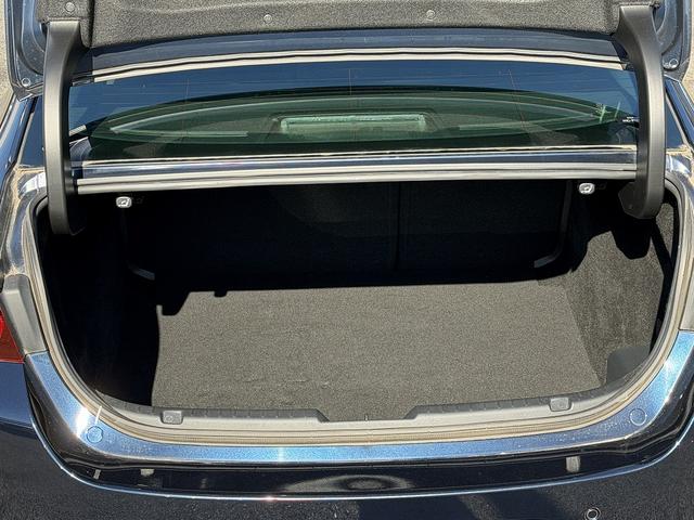 ＭＡＺＤＡ３セダン ２０Ｓプロアクティブ　フルセグナビ・Ｂカメラ・ＢＴオーディオ・ＬＥＤライト・ＨＵＤ・ＡＣＣ・ＬＫＡ・ＢＳＭ・Ｃソナー・パドルシフト・スマキー・ＵＳＢ・ドアバイザー・プライバシーガラス・１８ＡＷ・本革ステア（9枚目）