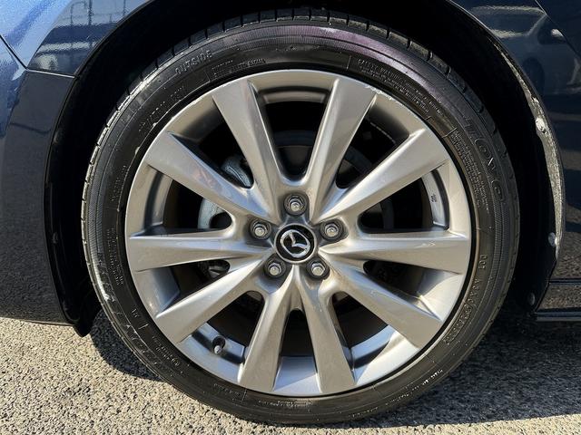 ＭＡＺＤＡ３セダン ２０Ｓプロアクティブ　フルセグナビ・Ｂカメラ・ＢＴオーディオ・ＬＥＤライト・ＨＵＤ・ＡＣＣ・ＬＫＡ・ＢＳＭ・Ｃソナー・パドルシフト・スマキー・ＵＳＢ・ドアバイザー・プライバシーガラス・１８ＡＷ・本革ステア（52枚目）