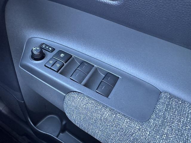 シエンタ ハイブリッドZ 両Pスライド・全周囲カメラ・フルセグナビ・BTオーディオ・LEDライト・ACC・LKA・AHB・BSM・Cソナー・ETC・AC100V・ドラレコ・USB・プライバシーガラス・(30枚目)