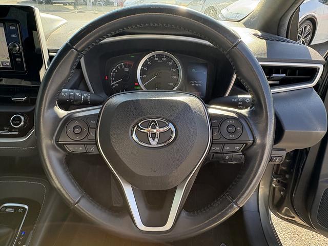 カローラスポーツ ハイブリッドG 1オーナー・セーフティセンス・フルセグナビ・バックカメラ・BTオーディオ・ETC・USB・Cソナー・BSM・RCTA・LEDヘッドライト・AUTOハイビーム・スマートキー・純正16AW・ドアバイザー(11枚目)