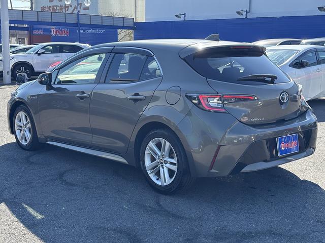 カローラスポーツ ハイブリッドG 1オーナー・セーフティセンス・フルセグナビ・バックカメラ・BTオーディオ・ETC・USB・Cソナー・BSM・RCTA・LEDヘッドライト・AUTOハイビーム・スマートキー・純正16AW・ドアバイザー(50枚目)