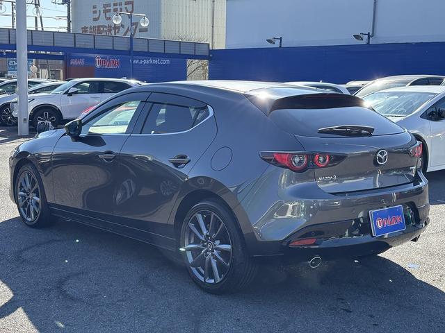ＭＡＺＤＡ３ファストバック ２０Ｓ　ツーリング　ｉ－ＡＣＴＩＶＳＥＮＳＥ・フルセグナビ・全周囲カメラ・Ｃａｒｐｌａｙ・ＢＴオーディオ・ＨＤＭＩ・ワイヤレス充電・パワーシート・シート＆ステアヒーター・パドルシフト・革ステア・Ｃソナー・ＢＳＭ・１８ＡＷ（43枚目）